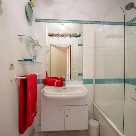 Turquoise-12 By Interhome Διαμέρισμα