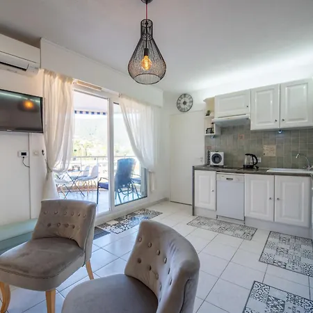Turquoise-12 By Interhome *