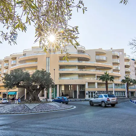 Turquoise-12 By Interhome Кавалер-сюр-Мер