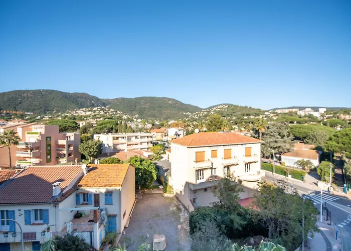 Turquoise-12 By Interhome *